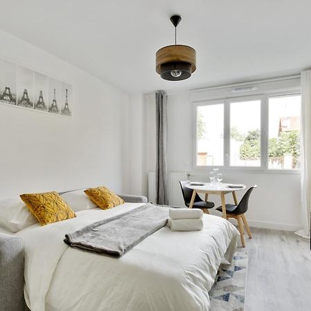 Chic Studio Near Paris - La Defense Bezons Bagian luar foto